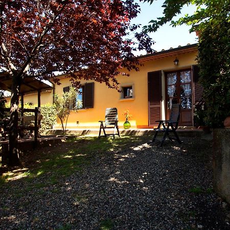 Agriturismo I Cerroni Montescudaio Exterior foto